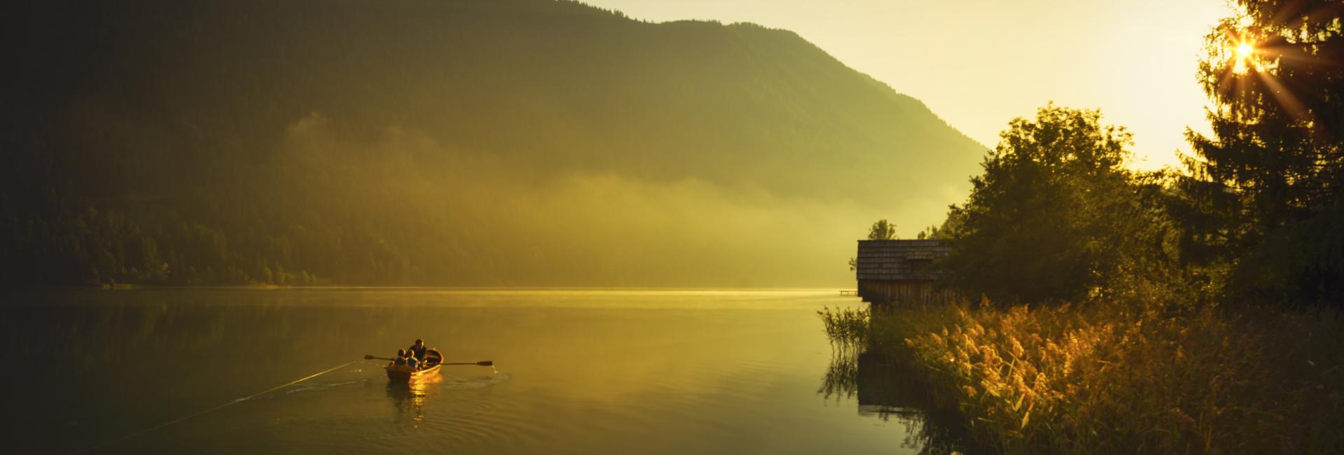 00000021045_Herbststimmung-am-See_Martin-Steinthaler 00000021045_Herbststimmung-am-See_Martin-Steinthaler